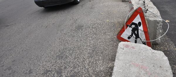 Вопрос мэрии: почему не продуман объезд в районах ремонта дорог?  - Sputnik Кыргызстан