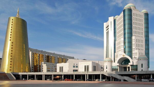 Здание парламента Республики Казахстан. Архивное фото - Sputnik Кыргызстан