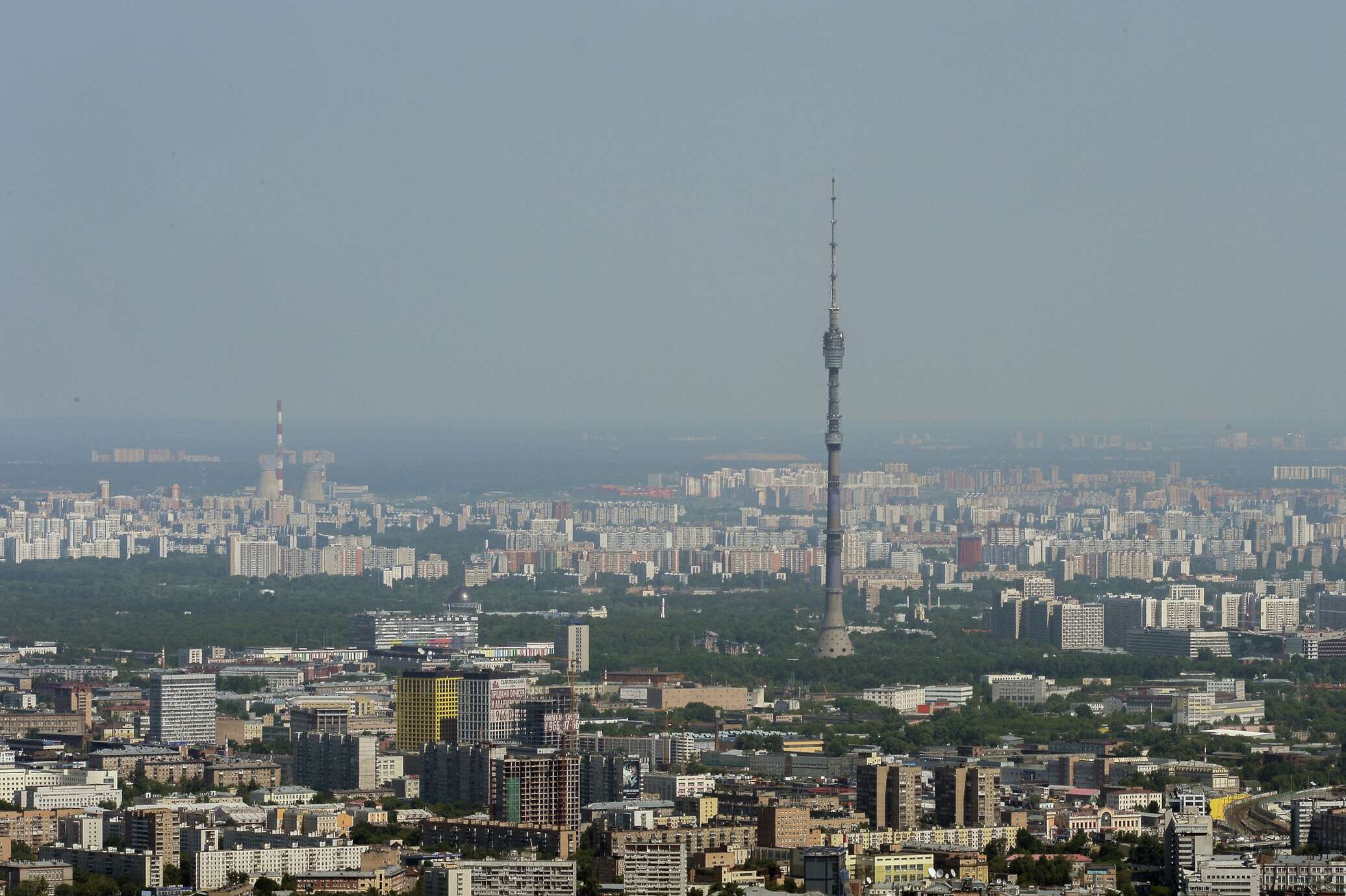 Вид 2015. Останкинская телебашня Москва. Территория Останкинской телебашни. Останкинская телебашня с Юго-Востока Москвы. Территория завода Останкино в Москве.