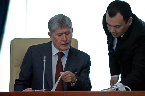 Президент Кыргызской Республики Алмазбек Атамбаев. Архивное фото - Sputnik Кыргызстан