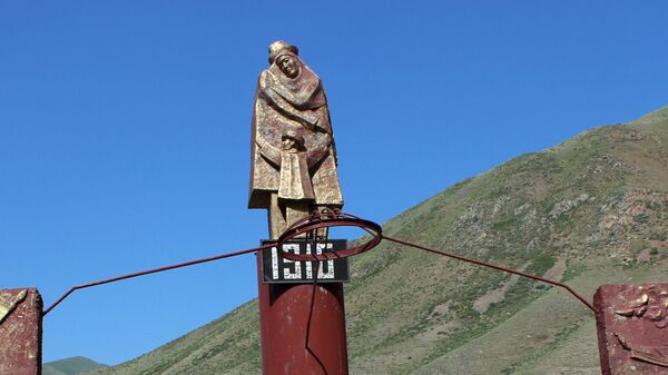 Мемориальный комплекс, посвященный жертвам народно-освободительного восстания 1916 года в Боомском ущелье - Sputnik Кыргызстан