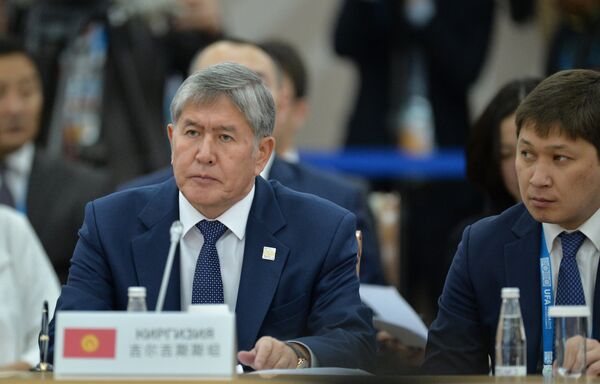 Президент Кыргызстана Алмазбек Атамбаев - Sputnik Кыргызстан