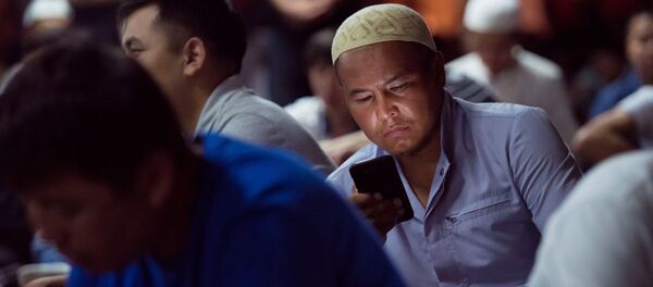 Мечиттеги адам. Архив - Sputnik Кыргызстан