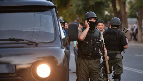Сотрудники ГКНБ во время антитеррористической операции. Архивное фото - Sputnik Кыргызстан
