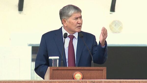 Вырвать с корнем дерьмо — точка кипения президента в речи о - Sputnik Кыргызстан