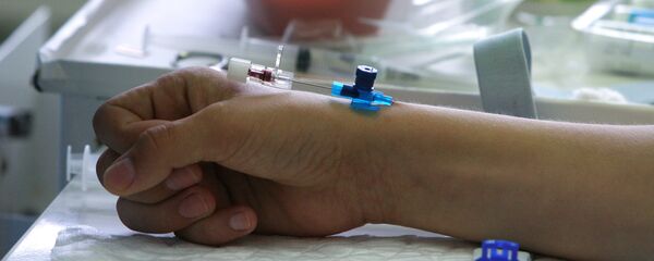 В процедурном кабинете онкогематологического центра. Архивное фото В процедурном кабинете онкогематологического центра. Архивное фото - Sputnik Кыргызстан