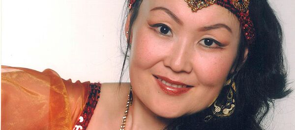 Айнура из Кухни: земляки-сценаристы уложили меня к Вернику в постель - Sputnik Кыргызстан