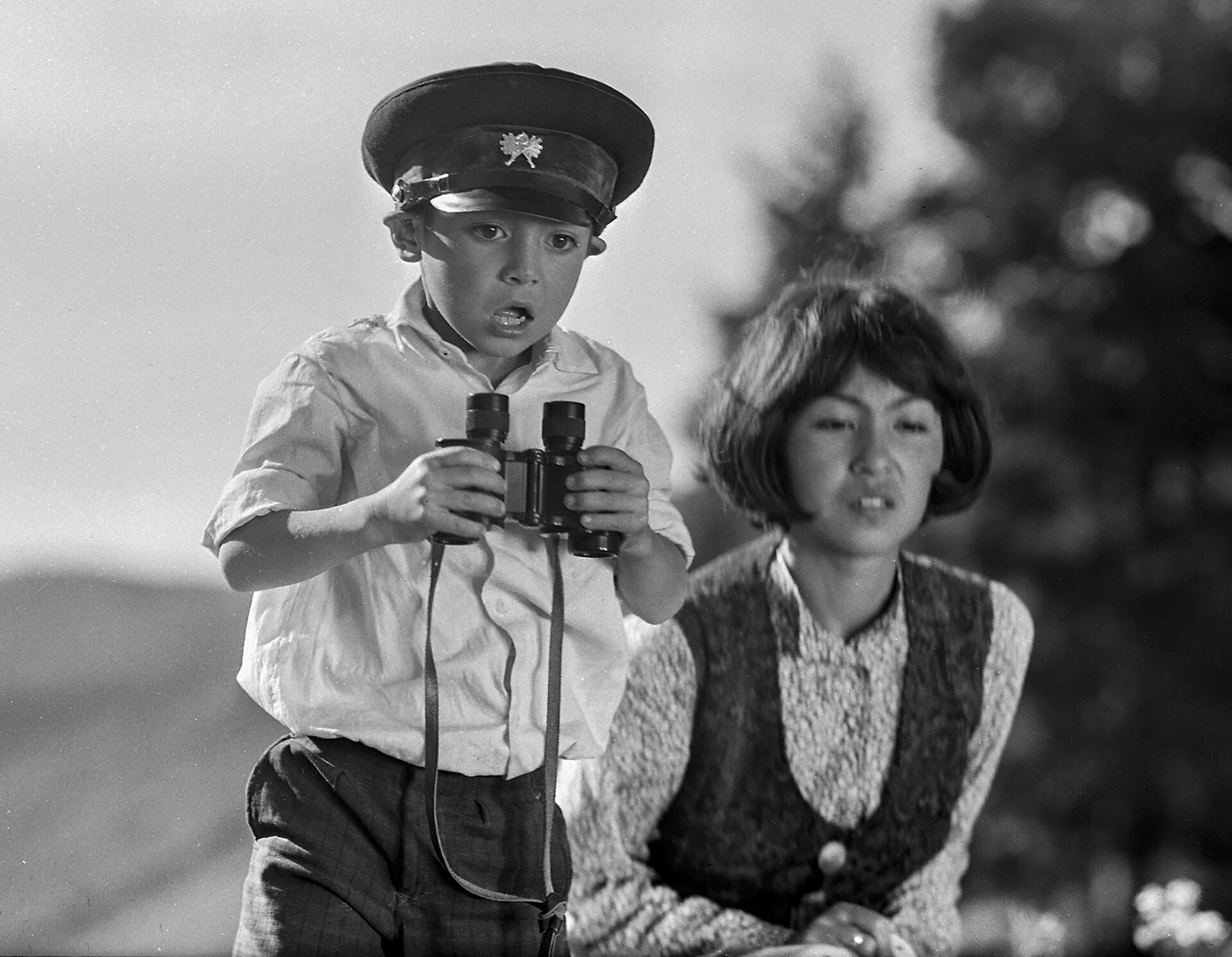 Неопубликованные закулисные фото — 40 лет фильму Белый пароход - Sputnik Кыргызстан, 1920, 12.12.2023