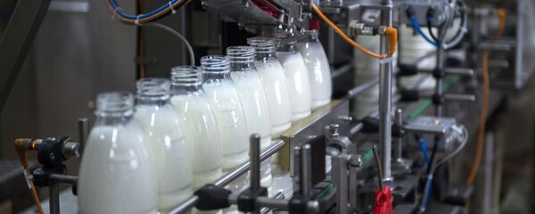 Сүт чыгаруу комбинаты. Архив - Sputnik Кыргызстан