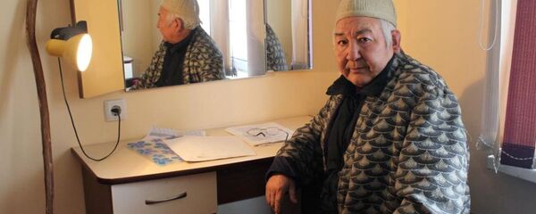 Кыргыз эл артисти, актер Мукамбет Токтобаев. Архив - Sputnik Кыргызстан