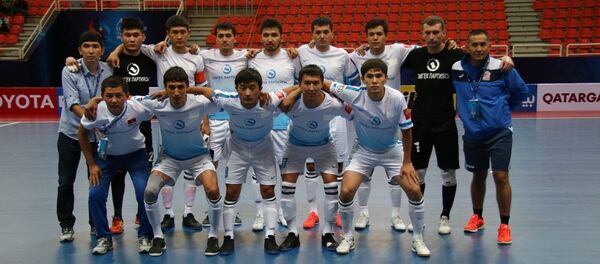 Мини-футбольный клуб Эмгек. Архивное фото - Sputnik Кыргызстан