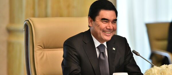 Түркмөнстандын президенти Гурбангулы Бердымухамедов. Архив - Sputnik Кыргызстан