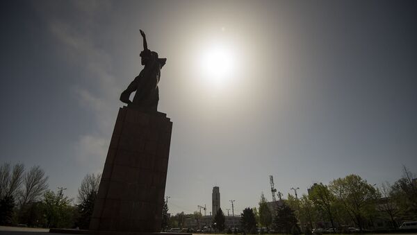 Памятник Борцам революции в Бишкеке. Архивное фото - Sputnik Кыргызстан