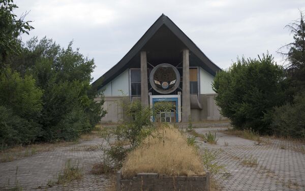 Павильон Экспоцентра на территории СЭЗ-Бишкек - Sputnik Кыргызстан
