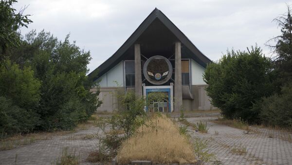 Здание главного павильона ВДНХ Кыргызстана. Архивное фото - Sputnik Кыргызстан
