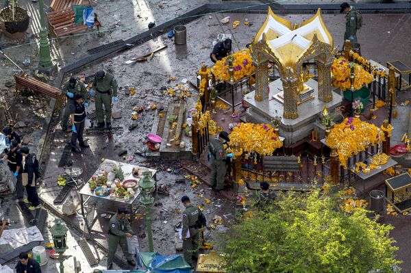 На месте взрыва в туристическом центре Бангкока. Архивное фото - Sputnik Кыргызстан