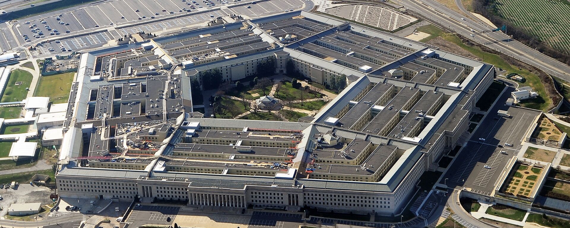 Здание штаб-квартиры Министерства обороны США в Вашингтоне. Архивное фото - Sputnik Кыргызстан, 1920, 22.05.2021