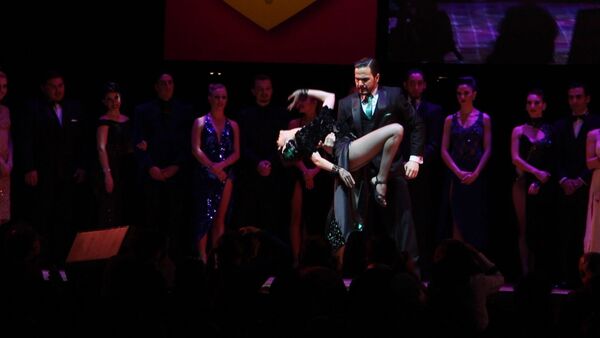 В ритме аргентинского танго: лучшие пары показали мастерство в Буэнос-Айресе - Sputnik Кыргызстан