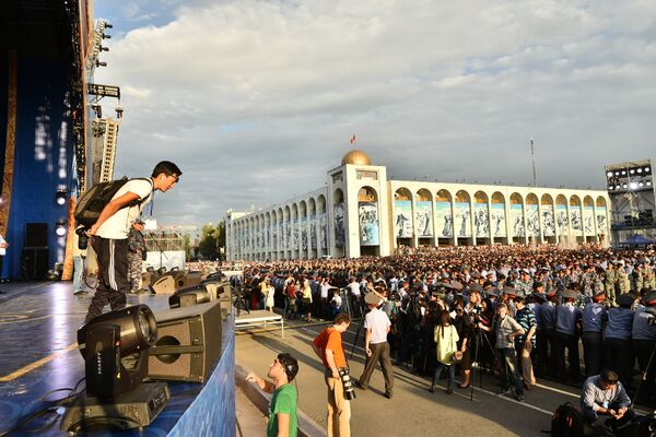 Праздничный концерт на площади Ала-Тоо - Sputnik Кыргызстан