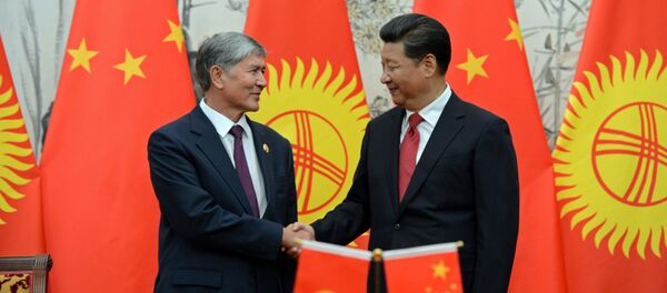 В ходе рабочего визита Президента Алмазбека Атамбаева в КНР - Sputnik Кыргызстан