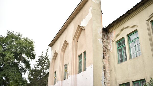 Вопрос БГК: почему столичная школа № 44 до сих пор в аварийном состоянии - Sputnik Кыргызстан