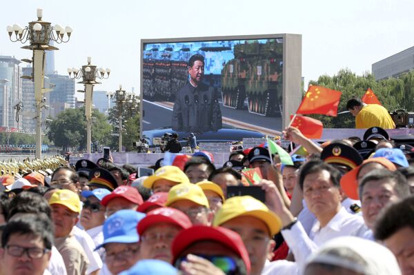 Пекиндеги аскер парады Жеңиштин 70 жылдыгына арналды - Sputnik Кыргызстан