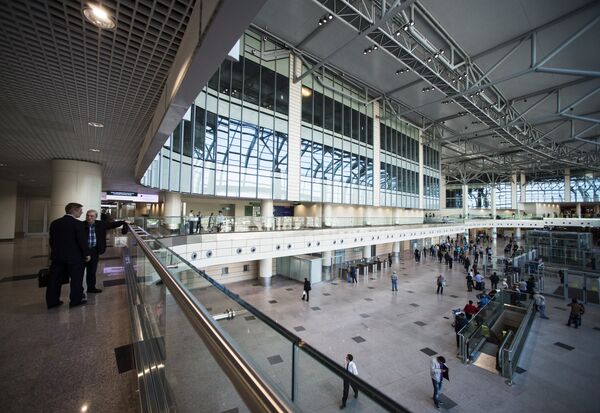 Новый сегмент пассажирского терминала в аэропорту Домодедово. Архивное фото - Sputnik Кыргызстан