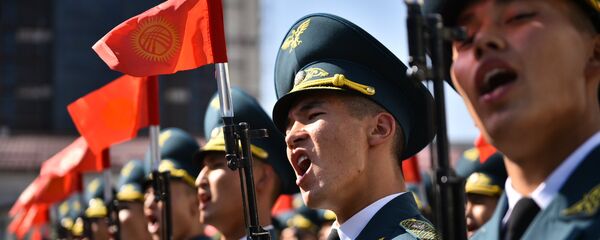 Солдаты Национальной Гвардии Солдаты Национальной Гвардии - Sputnik Кыргызстан
