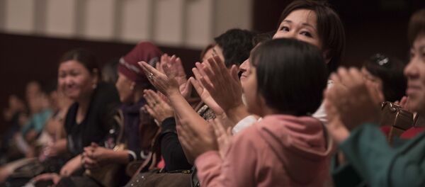 Концерттеги көрүүчүлөр. Архив - Sputnik Кыргызстан