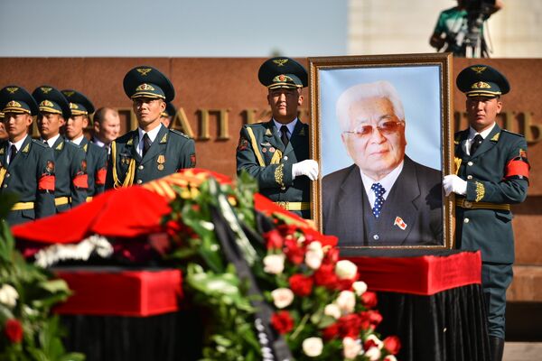 Герой Кыргызской Республики Турдакун Усубалиев - Sputnik Кыргызстан