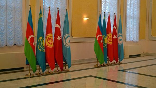 Флаги тюркоязычных государств (Тюркского Совета). Архивное фото - Sputnik Кыргызстан