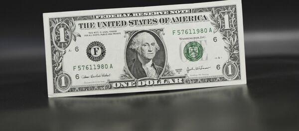 Купюра достоинством в 1 доллар США. Архивное фото - Sputnik Кыргызстан