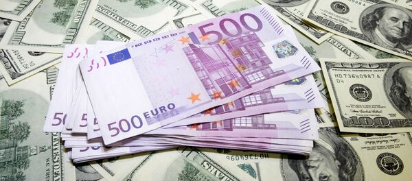 Евро и доллары США. Архивное фото - Sputnik Кыргызстан