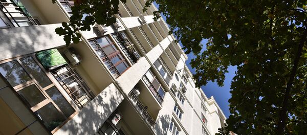 Жилой многоэтажный дом в Бишкеке. Архивное фото - Sputnik Кыргызстан