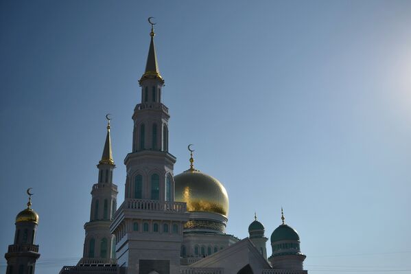 В среду состоялась торжественная церемония открытия Московской соборной мечети после десятилетней реконструкции. - Sputnik Кыргызстан