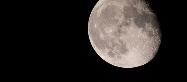 Луна. Архивное фото - Sputnik Кыргызстан