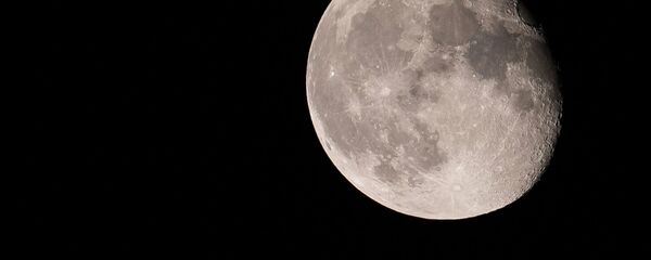 Луна. Архивное фото - Sputnik Кыргызстан