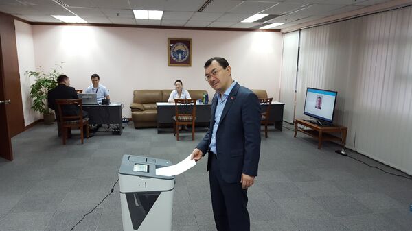 Избиратели в Малайзии. - Sputnik Кыргызстан
