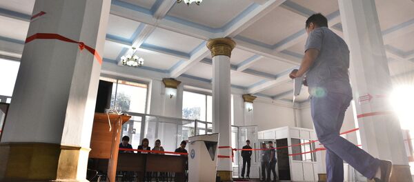 Ход выборов в Жогорку Кенеш 2015 – Бишкек - Sputnik Кыргызстан