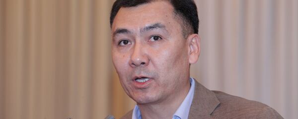 ЖКнын экс-депутаты Равшан Жээнбеков. Архив - Sputnik Кыргызстан