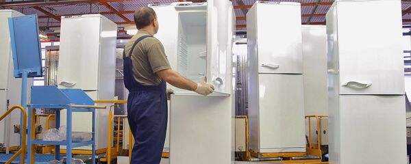 Производство холодильников. Архивное фото - Sputnik Кыргызстан