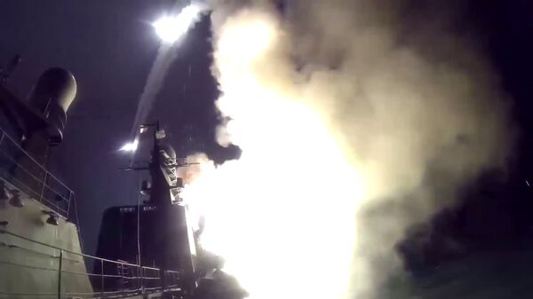 Корабли Каспийской флотилии выполнили пуски крылатых ракет по позициям боевиков ИГ в Сирии. Архивное фото - Sputnik Кыргызстан