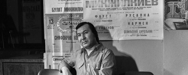 Легендарлуу ырчы Болот Миңжылкыев. Архив - Sputnik Кыргызстан