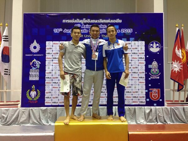 Молодые дзюдоисты выигравшие медали в Бангкоке (Таиланд). - Sputnik Кыргызстан