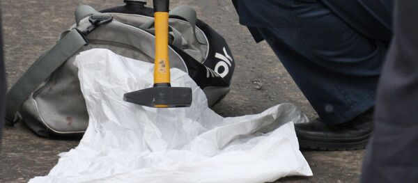 На месте происшествия, где было совершено нападение на инкассаторов - Sputnik Кыргызстан