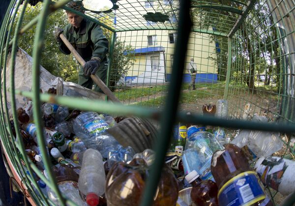 Пластиковый мусор. Архивное фото - Sputnik Кыргызстан
