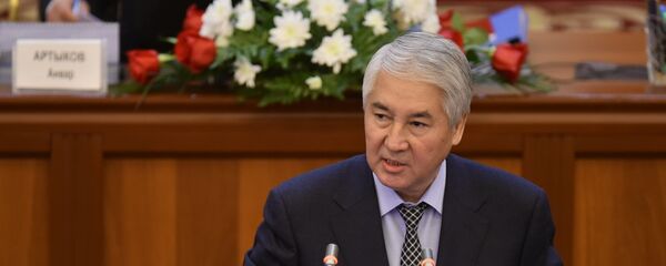 Жогорку Кеңештин депутаты Мыктыбек Абдылдаев. Архив - Sputnik Кыргызстан