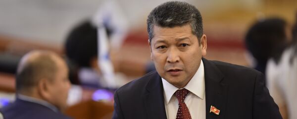 Өнүгүү — Прогресс фракциясынын депутаты Зиядин Жамалдиновдун архивдик сүрөтү - Sputnik Кыргызстан