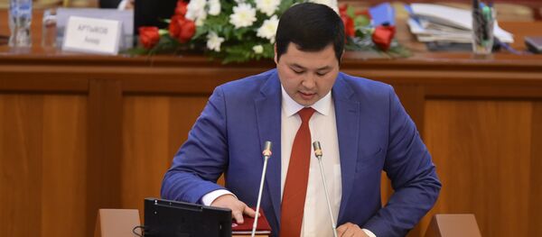 Республика — Ата-Журт фракциясынын депутаты Акылбек Жамангулов. Архив - Sputnik Кыргызстан