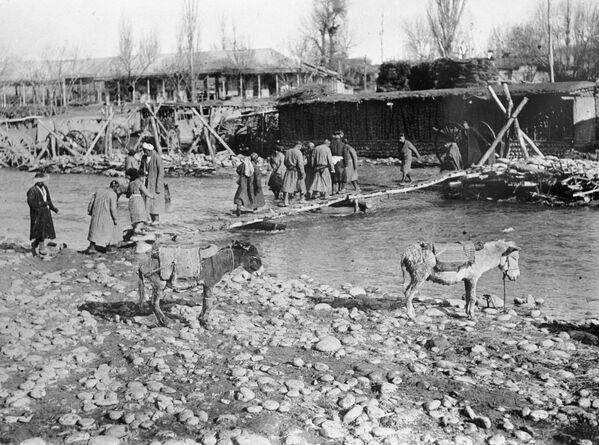 Кыргызстандын экинчи борбору саналган Ош шаарынын чет жакасы. 1926-жыл - Sputnik Кыргызстан